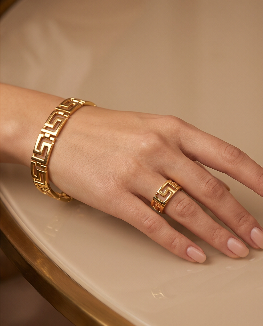 4 pcs Luxury Gold-Plated Crystal Greek Key Jewelry Set